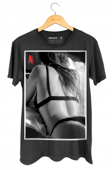Camiseta Sensual Streaming Black - Gola Básica