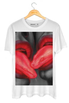Camiseta Snake Kiss - Gola Básica